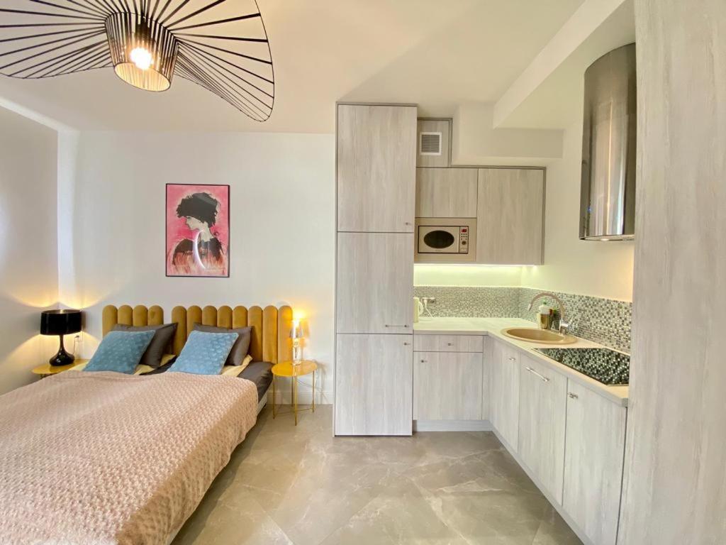 Luxury Panda Apartment In Old Town Krakau Exterior foto