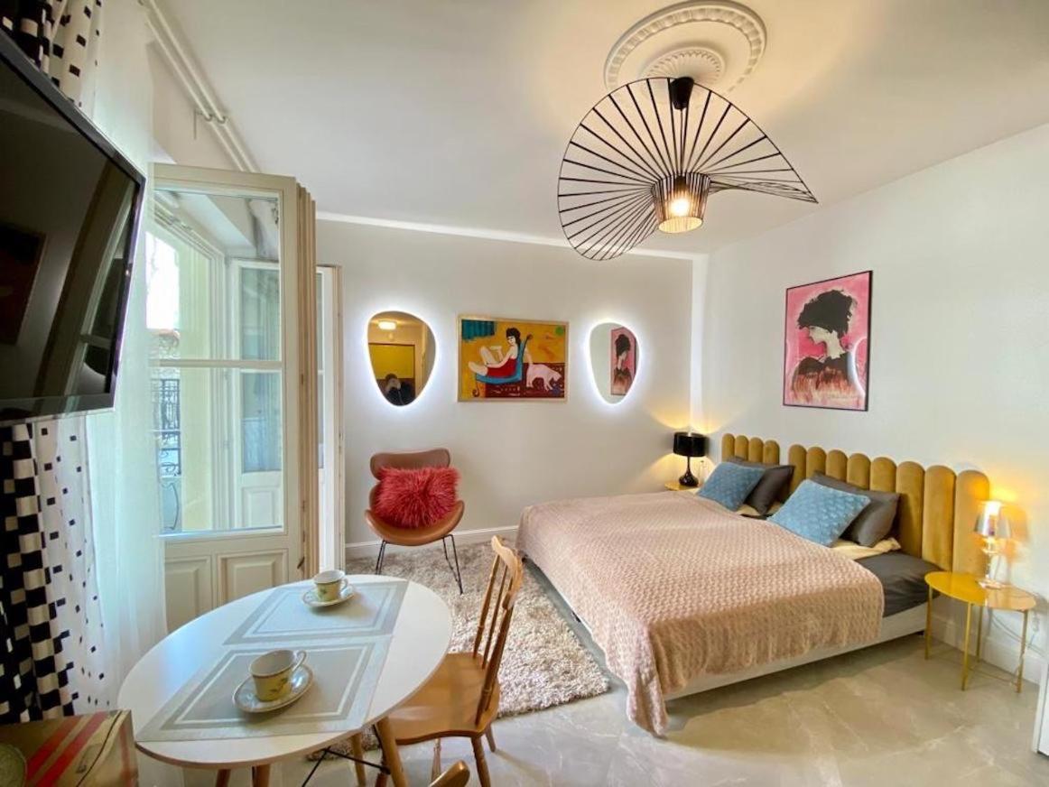Luxury Panda Apartment In Old Town Krakau Exterior foto